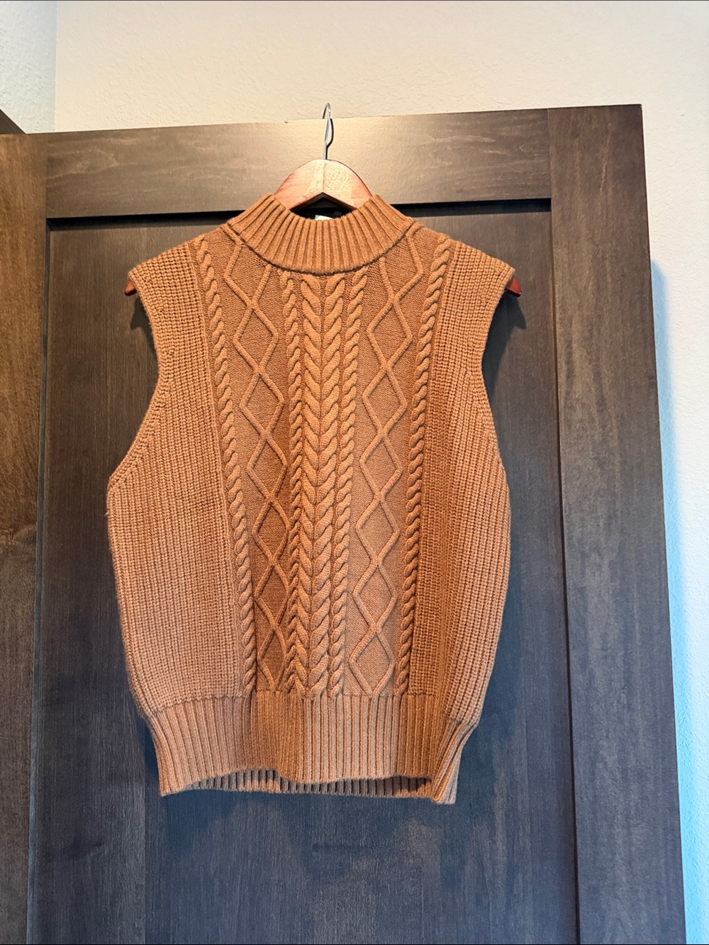 Varley Men's Cable-Knit Sleeveless Turtleneck Vest - Brown